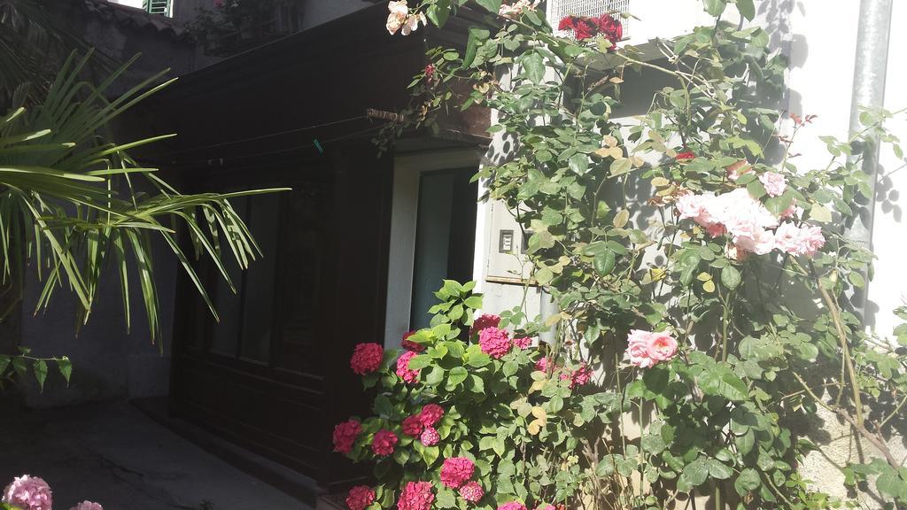 Apartment Saric ロヴラン エクステリア 写真